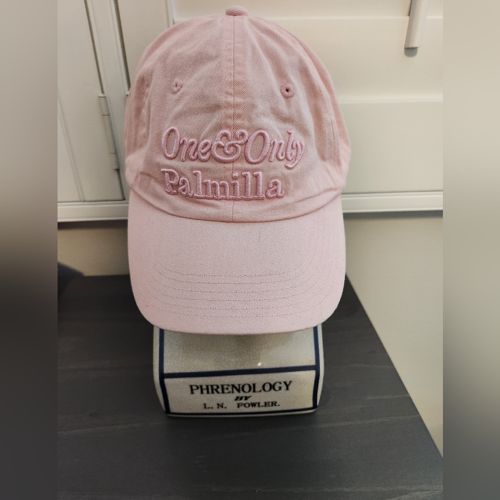 One & Only Palmilla pink hat